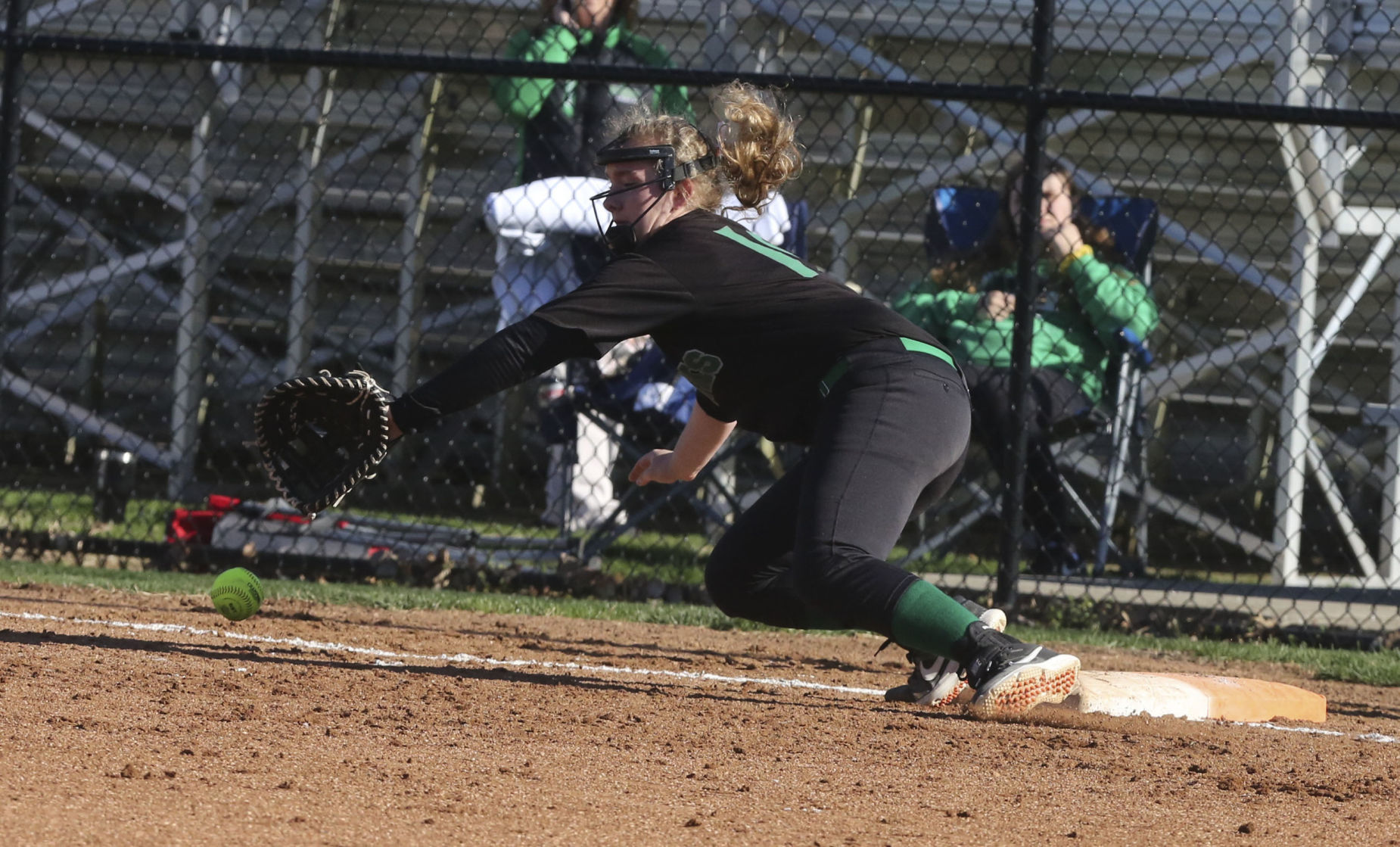 Tuscola Meridian Softball 17 4.12.19.JPG